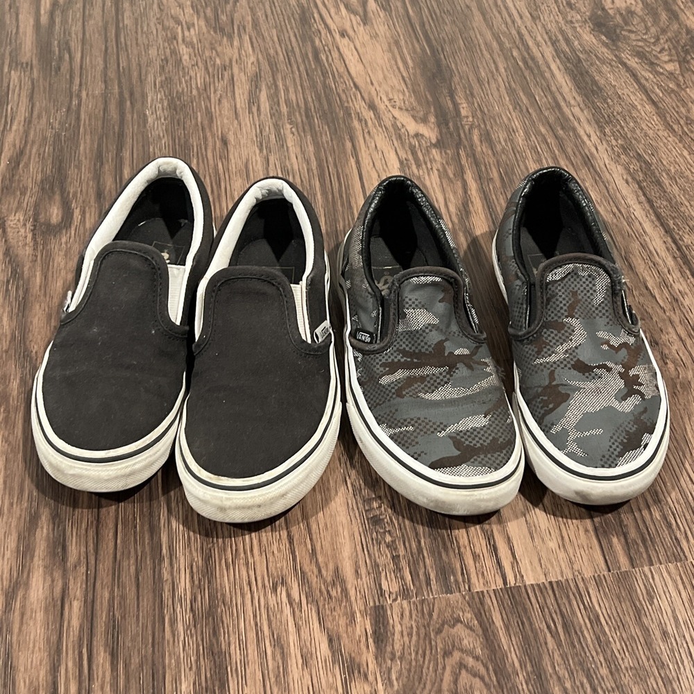 Vans Checker Board Slip On Unisex Kids Shoes Camo/Black Size 2 Lot Of 2 Pairs!